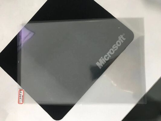 Yüksek sıcaklığa dayanıklılık ve kalıntı olmadan kolay soyulma için 0,012 mm-0,15 mm kalınlığında silikon kaplı PET serbest bırakma filmi